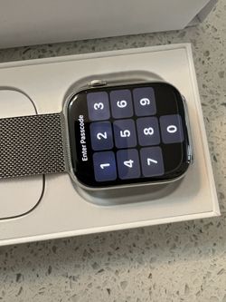 Apple Watch Series 7 [GPS + Cellular 45mm]Smart watch w/ Graphite Stainless Steel Case with Graphite Milanese Loop. Fitness Tracker, Blood Oxygen & E