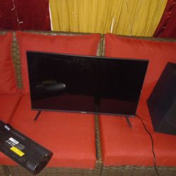 32in Hisense Roku TV