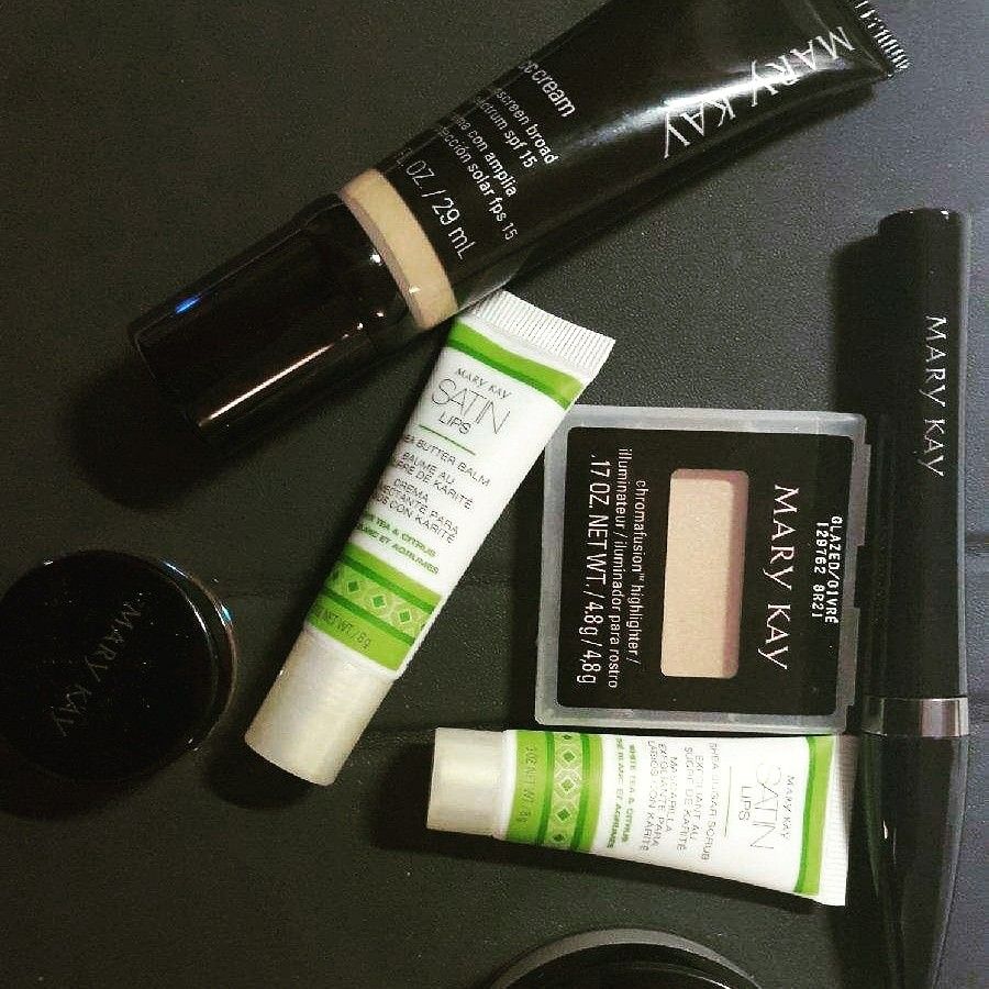 Clean face quick fix Mary Kay look