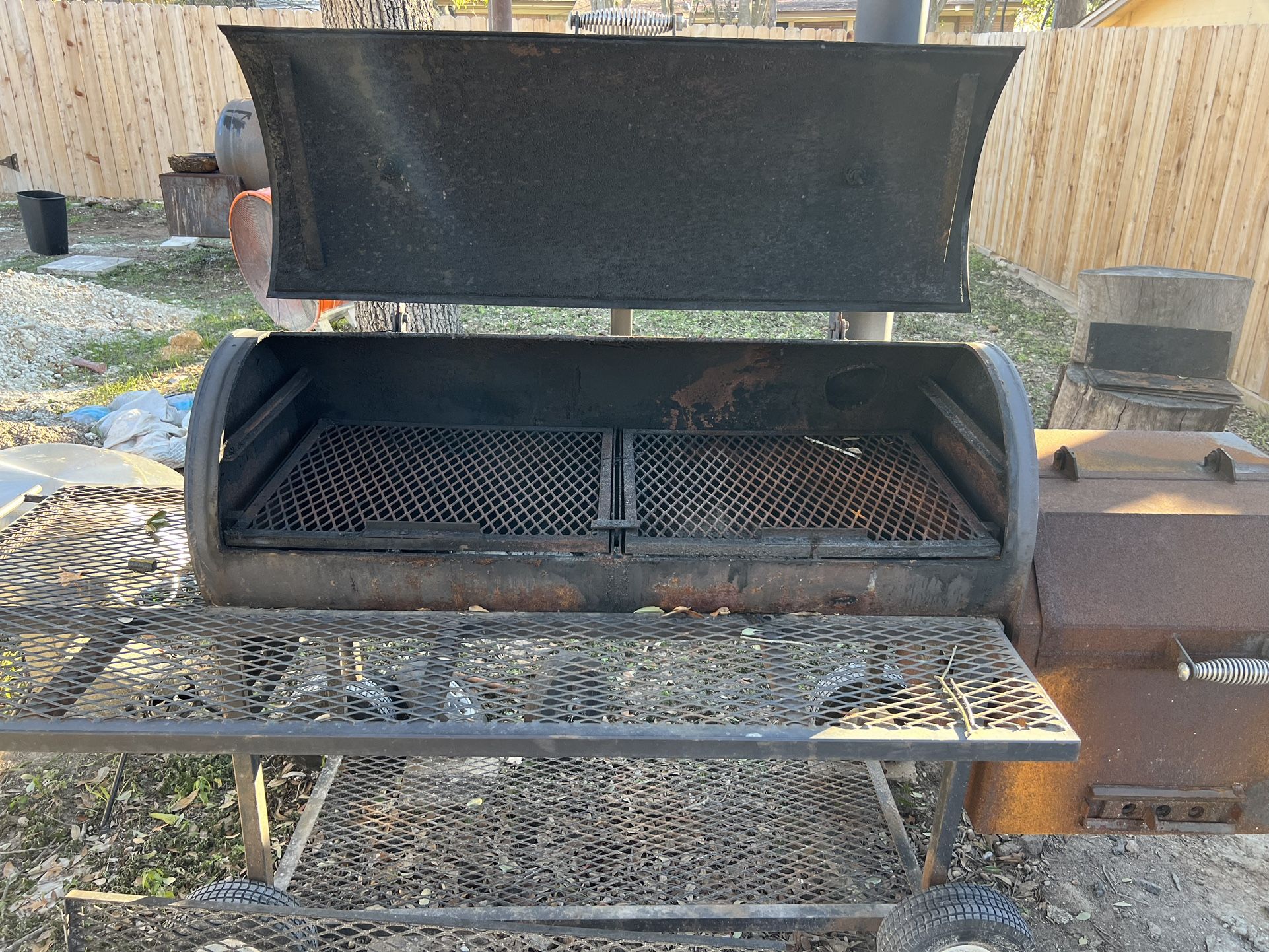 Barbecue Smoker for Sale in San Antonio, TX OfferUp