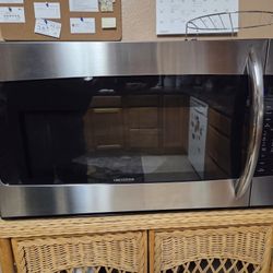 Microwave Like New
