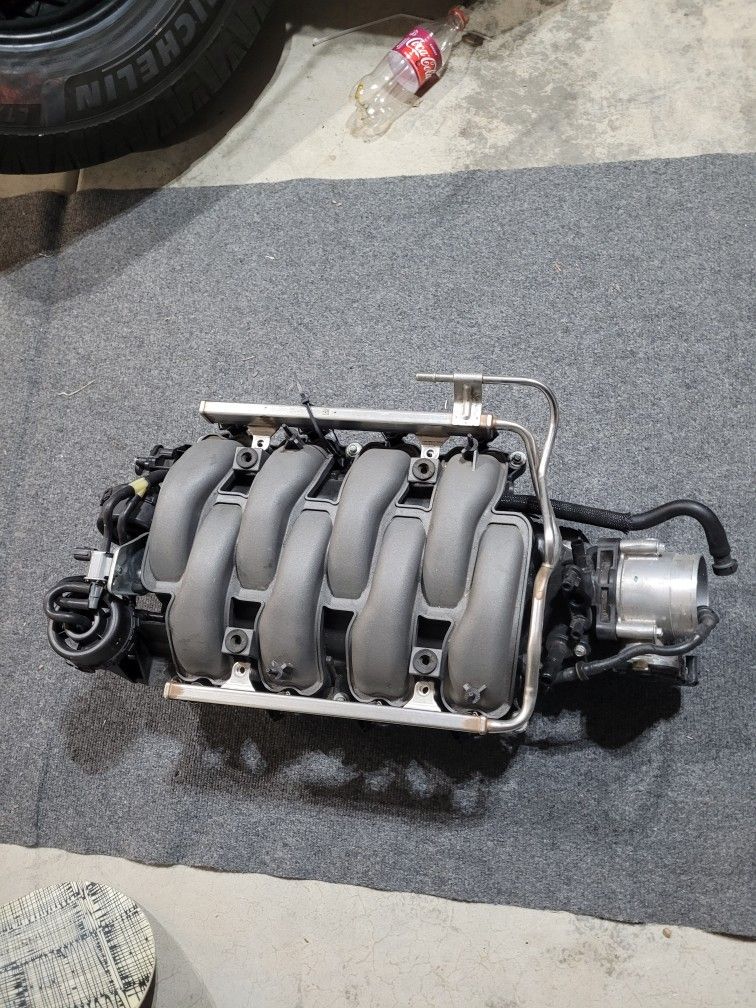 Intake And Air Box For 2016 Ford Mustang GT  5.0L  V8.