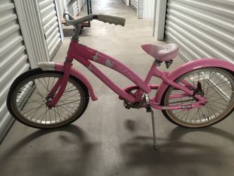 RARE Collector's Edition Nirve Hello Kitty 20" Beach Cruiser - Good Condition