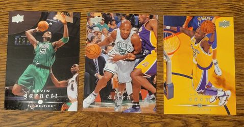 Three vintage basketball trading cards from the 2008-09 Upper Deck First Edition series.