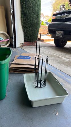 Toilet paper holder