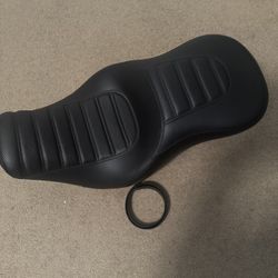 Harley Davidson Softail Seat, 2018-Up, Dual Gel Seat