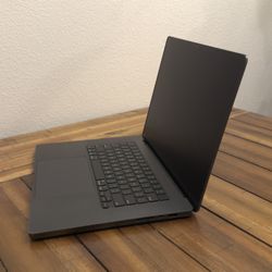 MacBook Pro 16” (M4 Pro) • 24GB • 1TB SSD • Nano-Texture • AppleCare Eligible