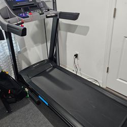 OWA Foldable Treadmill with Incline & Programs