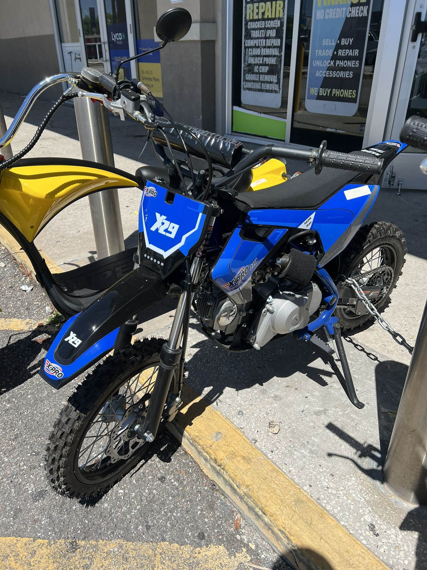 X Pro 110cc Bike! Finance For $50 Down Payment!