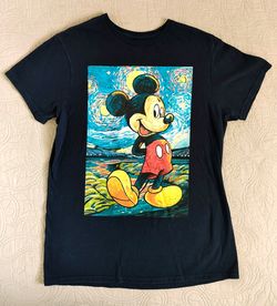 Disney Mickey mouse T-shirt size medium Fontana pickup.