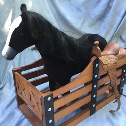 “American Girl “ Horse Stable and Corral/Fence with Horse