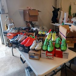 New Women's Soccer Shoes Cleats