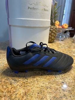 Adidas Soccer Shoes Brand New Bk/royal Original Shoes Size 5 Boys =6.5 Lady
