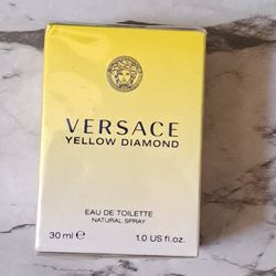 NEW & SEALED " AUTHENTIC VERSACE YELLOW DIAMOND WOMAN'S 1 0Z. SPRAY 25$