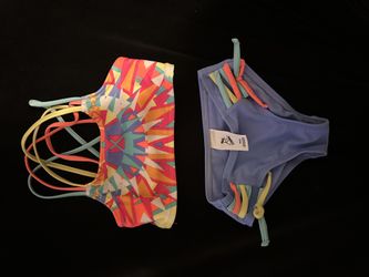 Girls Bikini Size XS4/5 Art Class