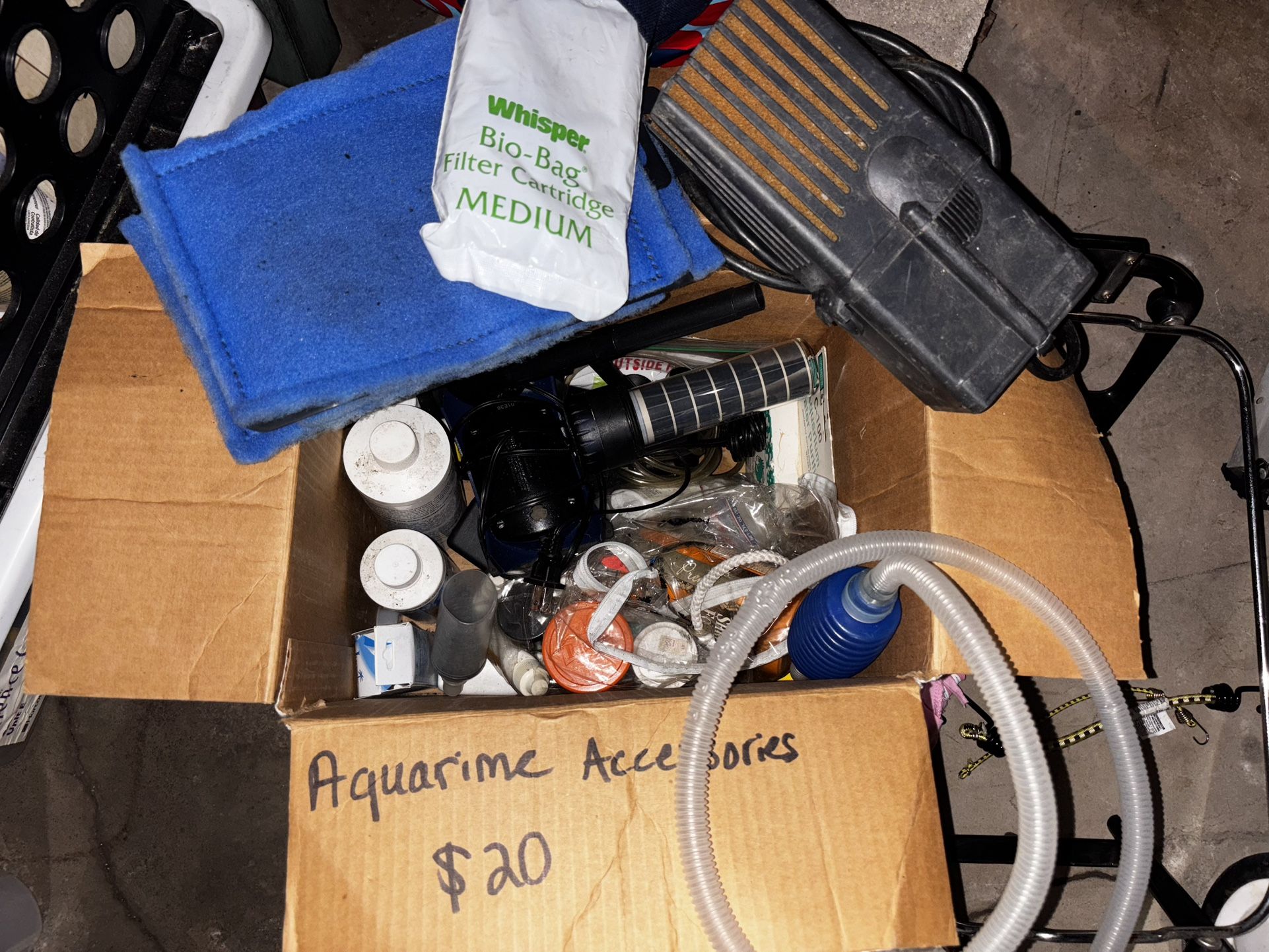 Aquarium fish tank Essentials Lot