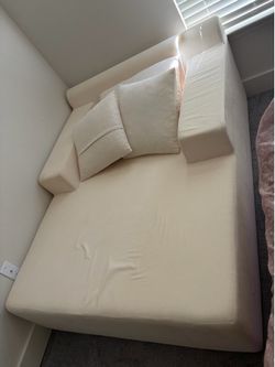 Daybed couch