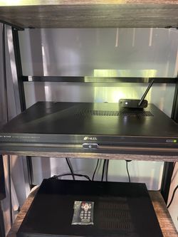 NILES Si-2100 Two Channel Home Amplifier 100 Watts Per Channel Into 8 Ohms