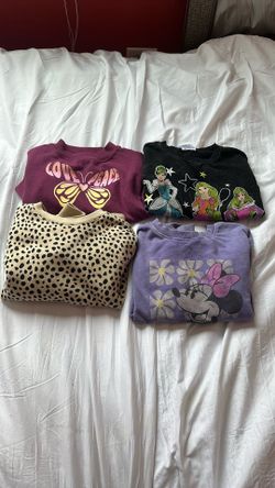 Sweaters 5T