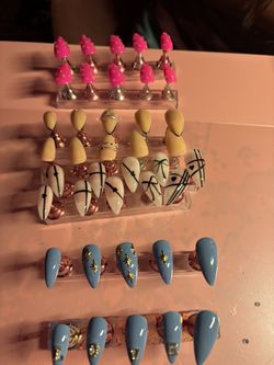 Press On Nails