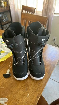 Snowboard boots size 10