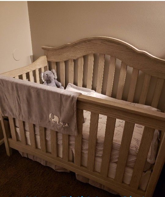 CRIB Baby Bed