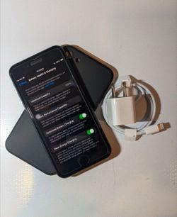 iPhone SE 2nd Gen Unlocked 64GB