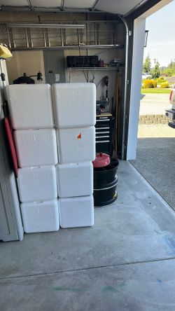 Cooler boxes