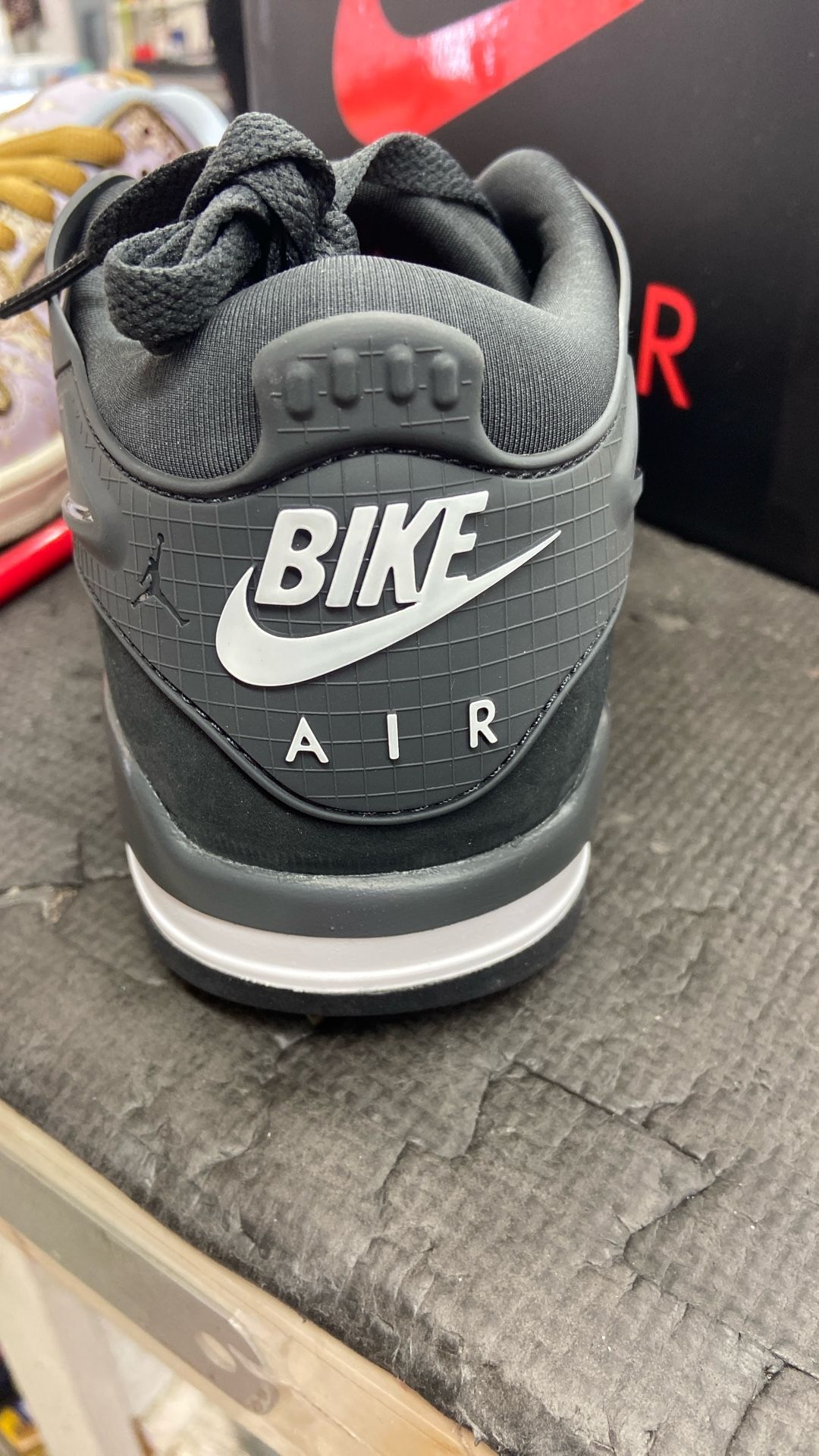 Nike