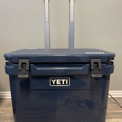 Yeti  roadie 60 cooler With Wheels