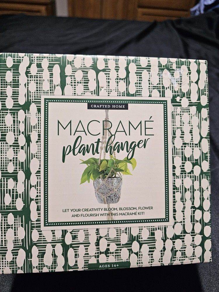 NEW Macrame Plant Hanger Kit