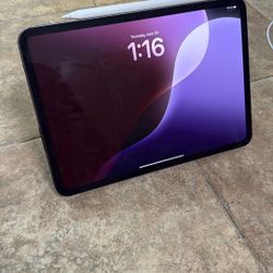 11-inch M4 iPad Pro
