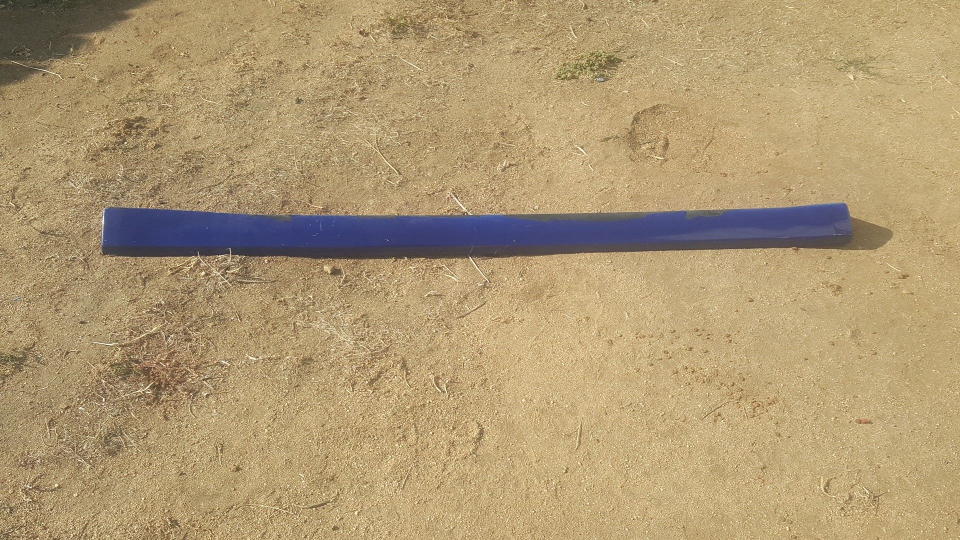 Subaru 02 to 07 side skirt...