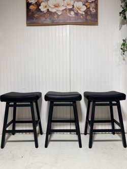 Barstools, counter stools, kitchen stools, island stools