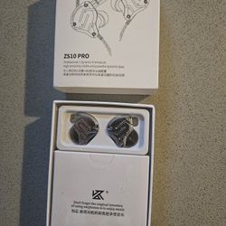 Linsoul KZ ZS10 Pro, 4BA+1DD 5 Driver In-Ear Monitor 