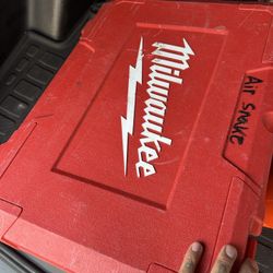 M12 Air Snake Almost Like New 