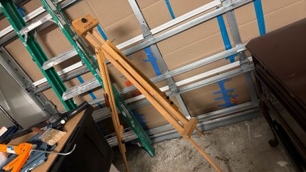 Used Painter Easel 