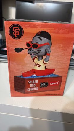 Lou Seal Splash Hits Bobblehead