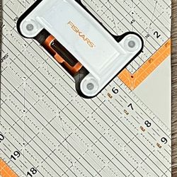 Fiskars Ruler Connector Set 2 Rulers 1 Connector New