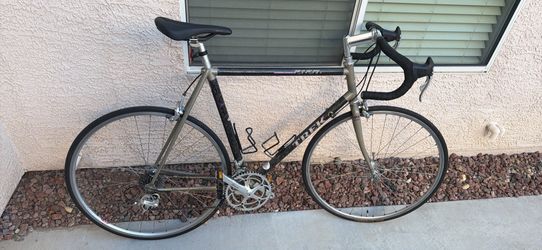 10 Speed Trek Bicycle (58 cm)