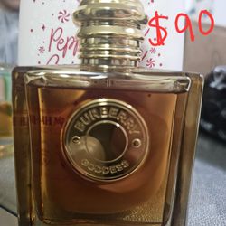 Burberry Goddess Perfume