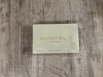 **BRAND NEW** SUNDAYSILKS™ Premium Silk Pillow Case, 100% Mulberry Silk, with Zipper, All Sides Real 22 Momme Grade 6A Silk, Size King, Color Midnight