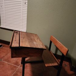 ANTIQUE ENGLISH SCHOOL DESK 