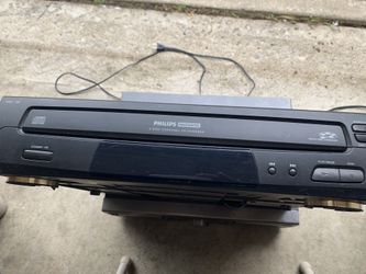 Phillips Magnavox CD 5 Disc Changer