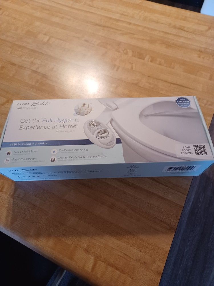 Luxe Bidet W85 Pearl Grey Color..New In Box..$15