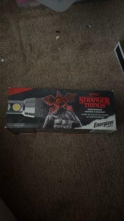 Stranger things demogorgon hunting flashlight