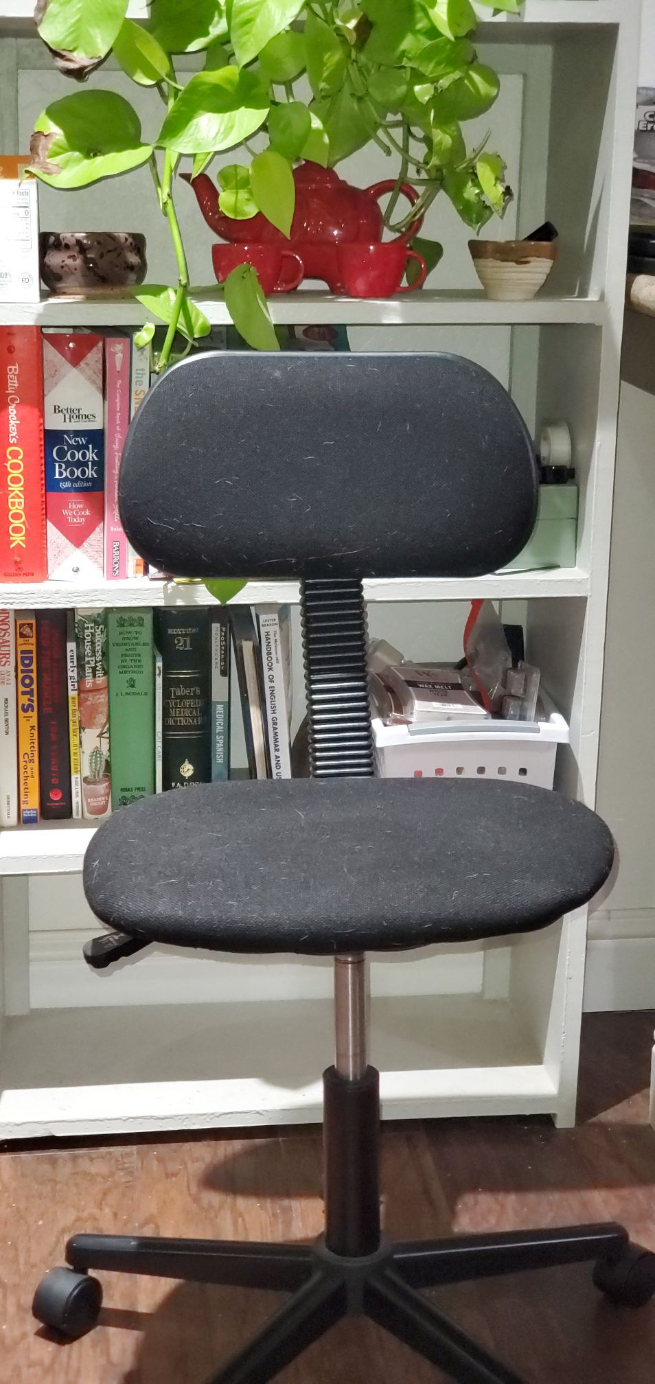 desk chairs