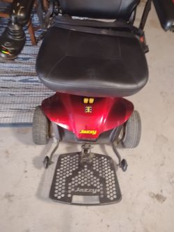 Jazzy electric chair elite es