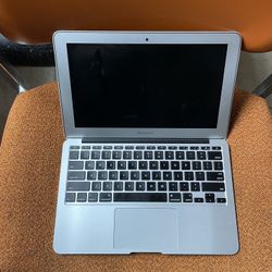 2015/16 Macbook Air 11 inch 1.6Ghz i5 8GB 128GB 