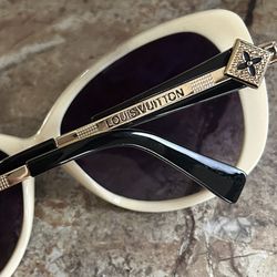 LV Glasses